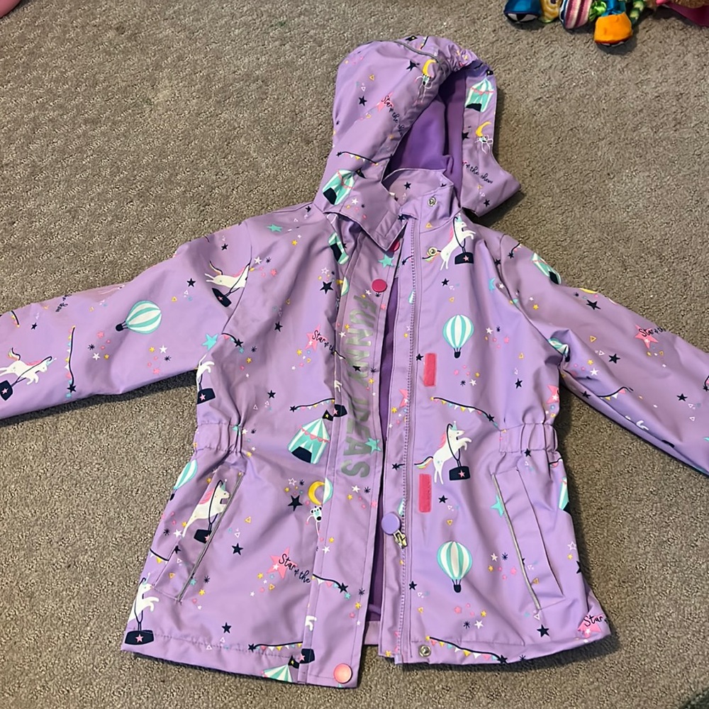 DILIBA Girls Rain Jacket with Hood!EUC! size 122/128 fits size 6/7 y.o